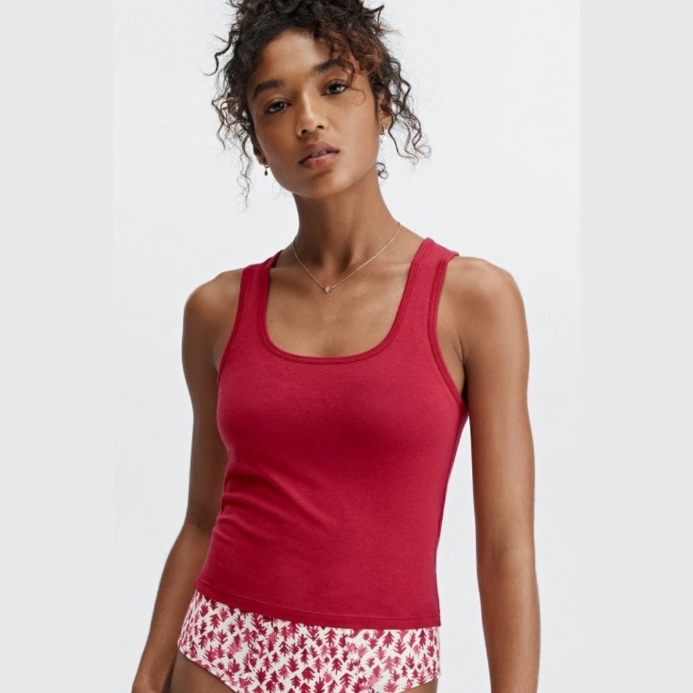 Fabletics Women's Deep Red 24/7 Britt Tank - L